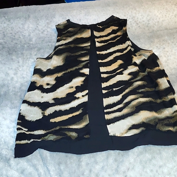 Sexy animal print top - Picture 2 of 5